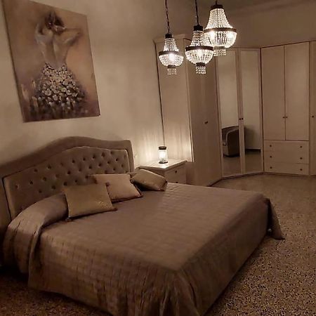 Apartamento La Casa Sotto Il Castello Bracciano  Exterior foto