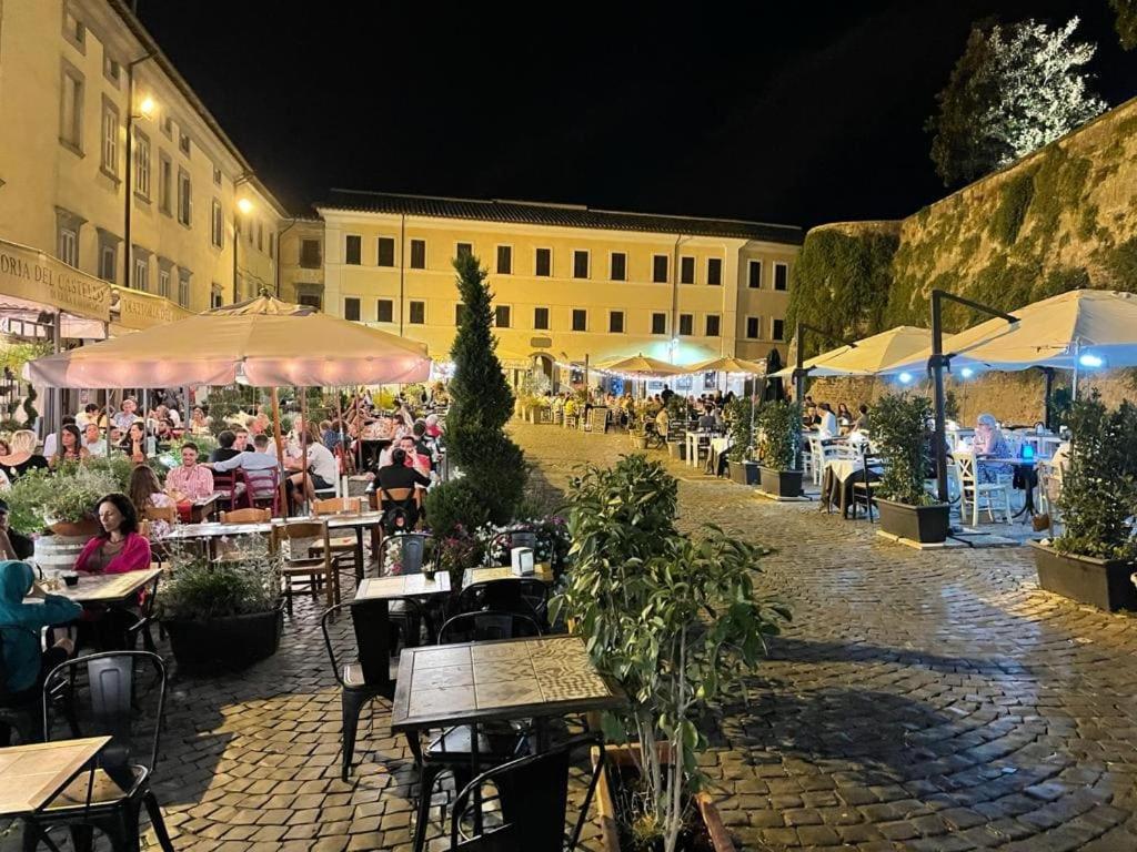 Apartamento La Casa Sotto Il Castello Bracciano  Exterior foto