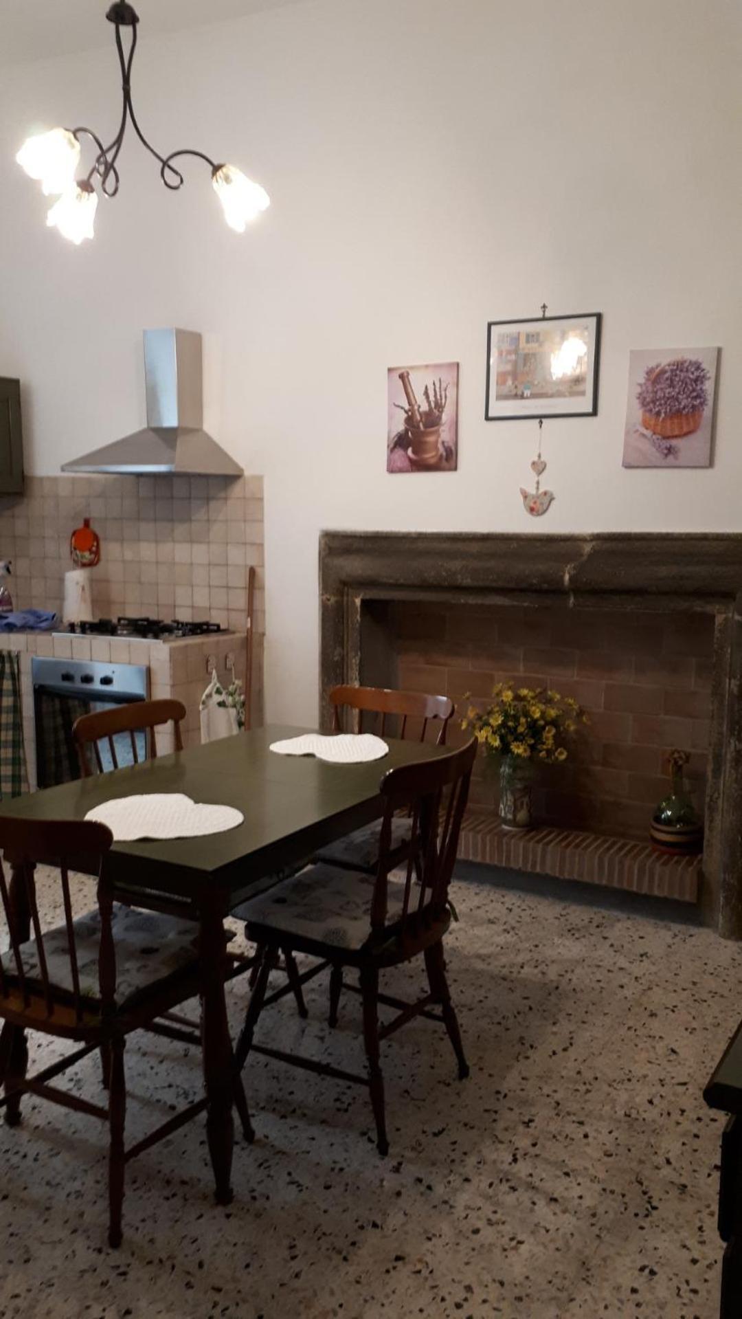 Apartamento La Casa Sotto Il Castello Bracciano  Exterior foto